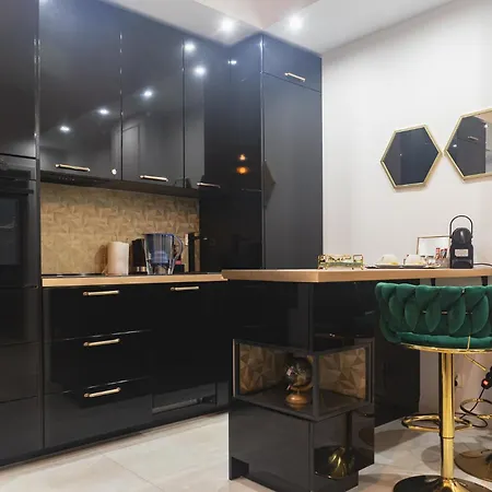 Apartment Hanza Tower - Golden Heaven