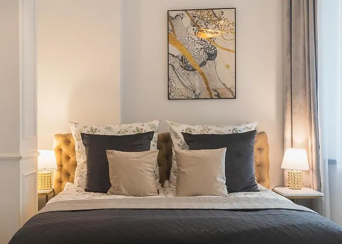 Apartment Hanza Tower - Golden Heaven