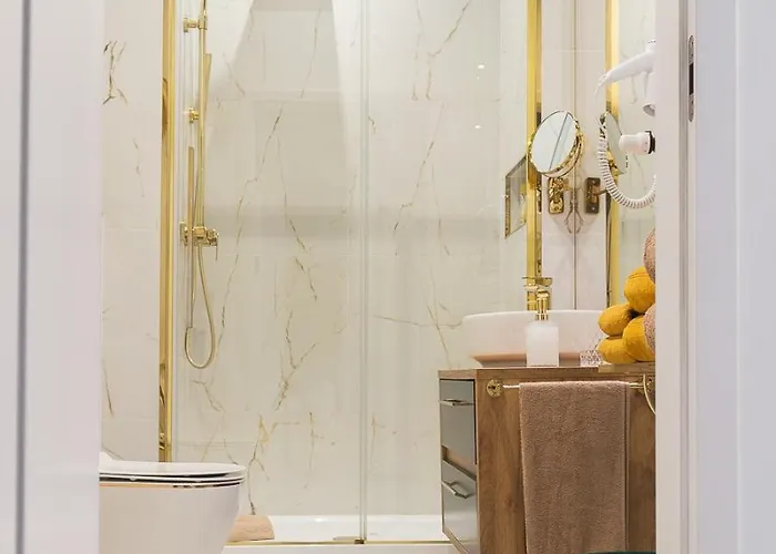 Apartman Hanza Tower - Golden Heaven